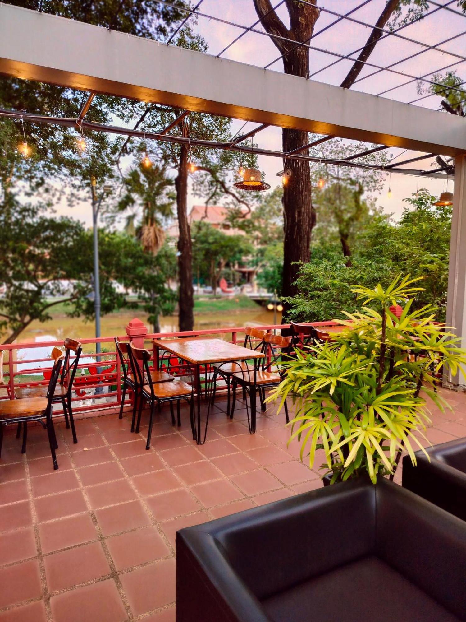 La Riviere D' Angkor Resort Сиемрип Экстерьер фото